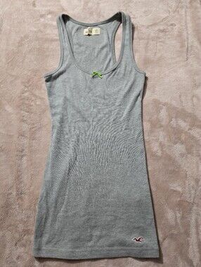 Hollister Co. vintage gray racerback tank top, green bow detail Size XS